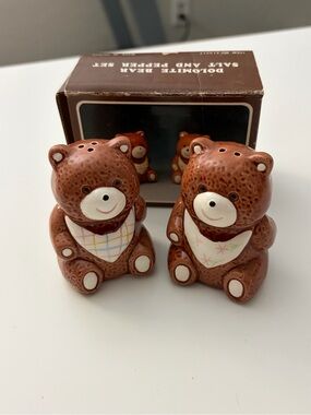 Vintage Dolomite Brown Teddy Bear Ceramic Salt and Pepper Shakers